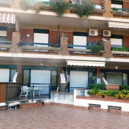 Pietre Nere Aparthotel Giardini Naxos Ngoại thất bức ảnh