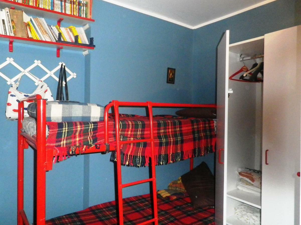 Pietre Nere Aparthotel Giardini Naxos Ngoại thất bức ảnh