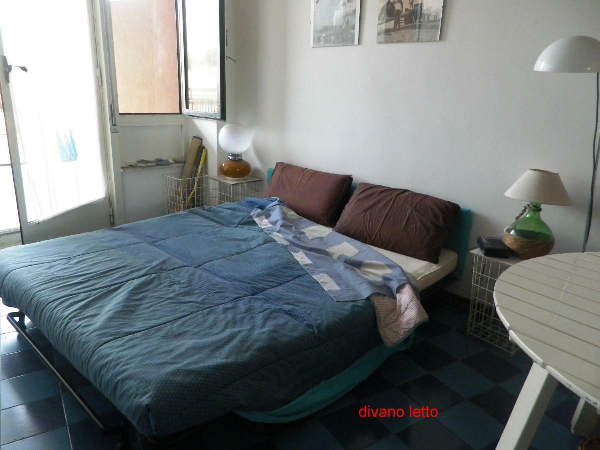Pietre Nere Aparthotel Giardini Naxos Ngoại thất bức ảnh